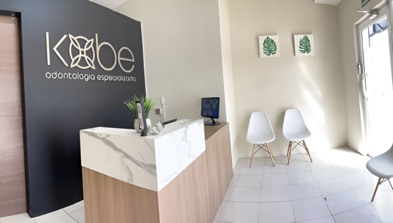 Dirección: Av. Simón Bolívar 1206, Mitras Centro, 64460 Monterrey, N.L., México